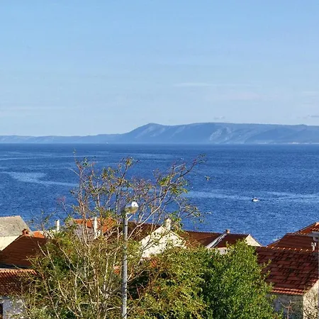 Guest house And With Parking Space Bol, Brac - 2926 Bol